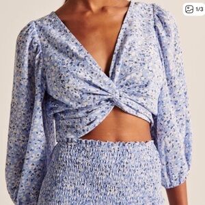 Abercrombie & Fitch: Floral Blue Women's Top